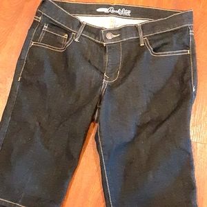 Old Navy Rock Star Bermuda Jean Shorts Sz 12